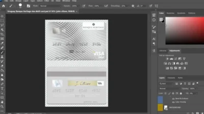 Uruguay Banque Heritage Visa Debit Card PSD Template